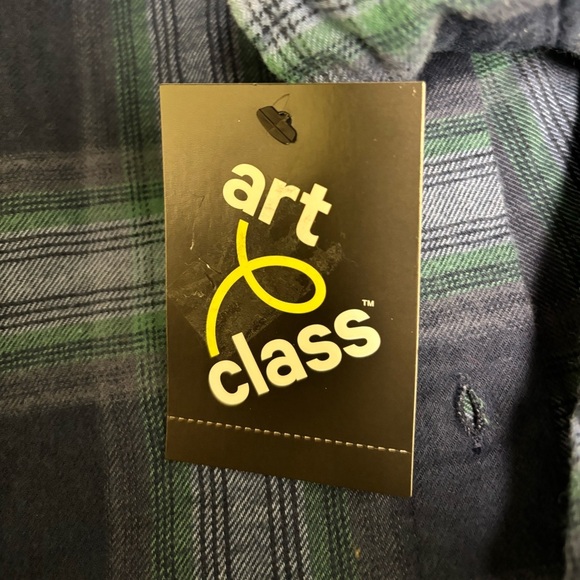 Blue and Green Plaid Button-Up Shirt - Picture 4 of 6